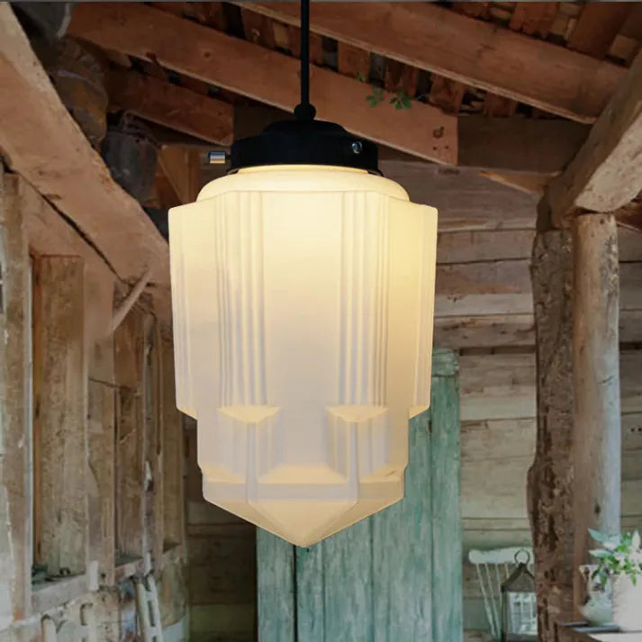 Liv – Alte weiße Glaslampe mit geometrischem Design