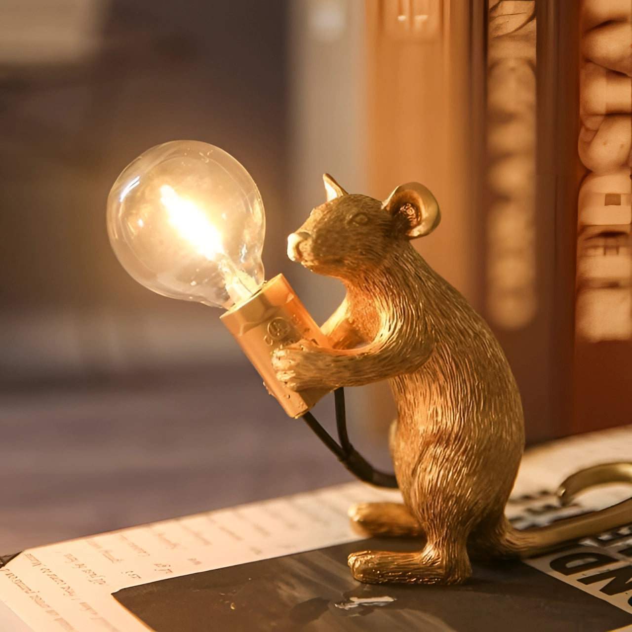 Nilla – Kreative Mini-Mauslampe aus Kunstharz im Nordic-Stil