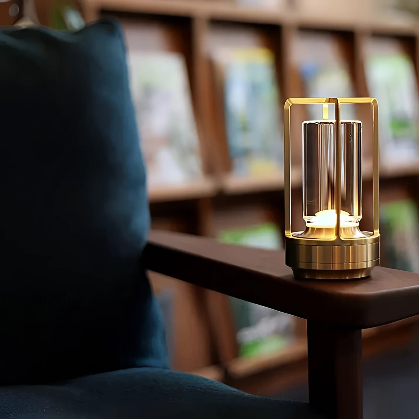 Solira – Moderne Touch-Tischlampe mit USB-Aufladung