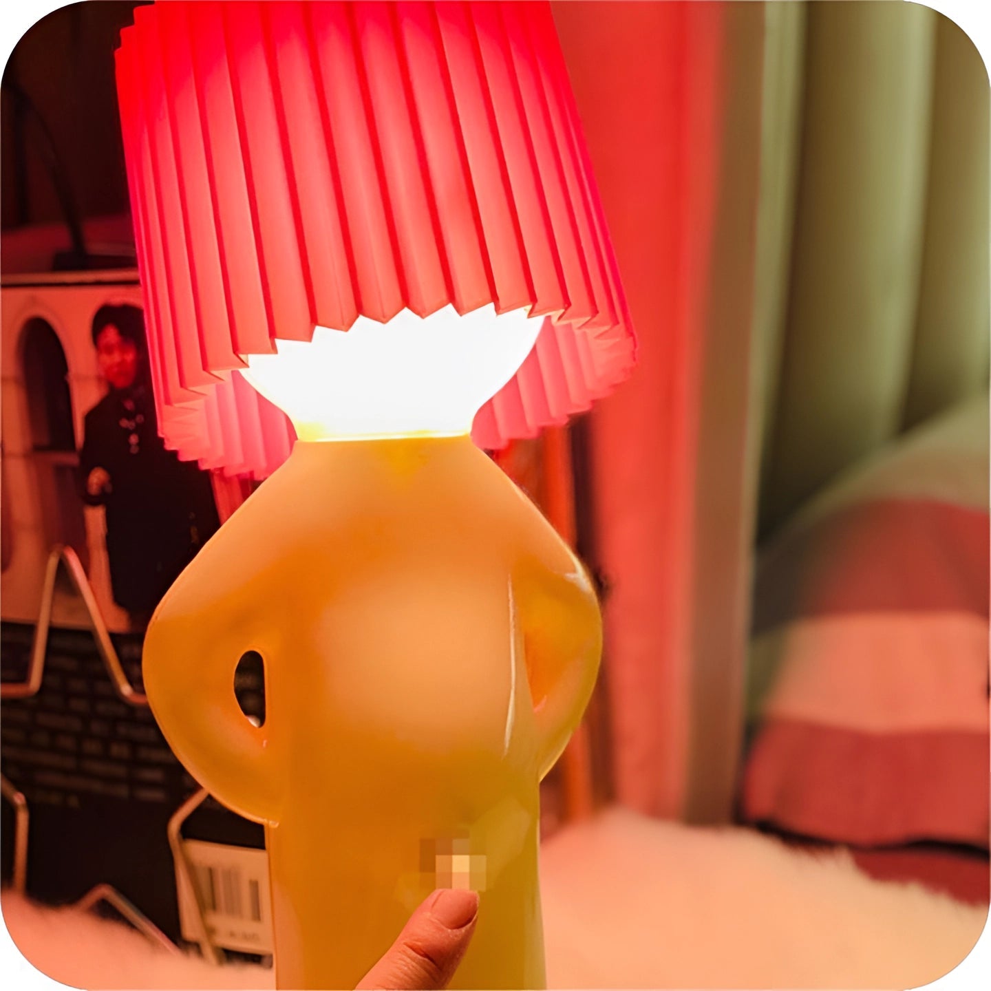 Hugo – Originelle Tischlampe in Menschenform