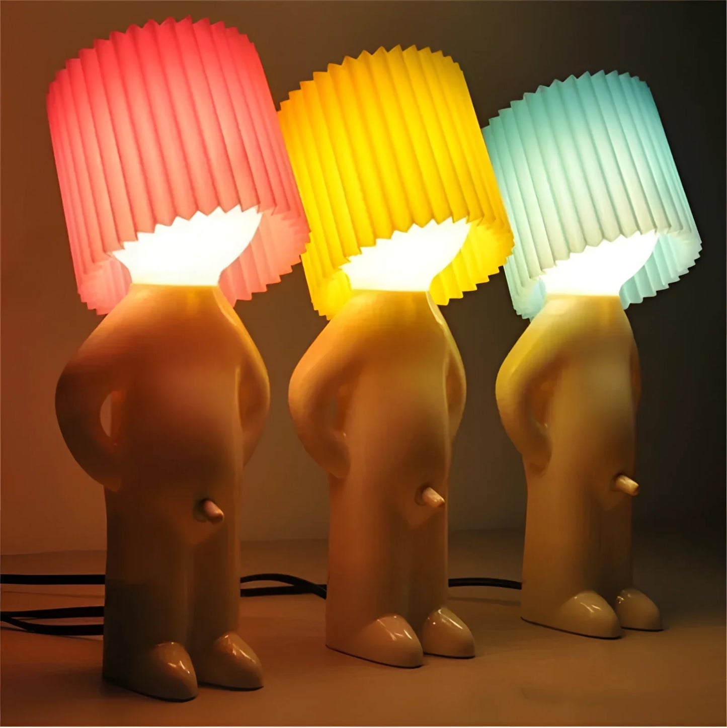 Hugo – Originelle Tischlampe in Menschenform