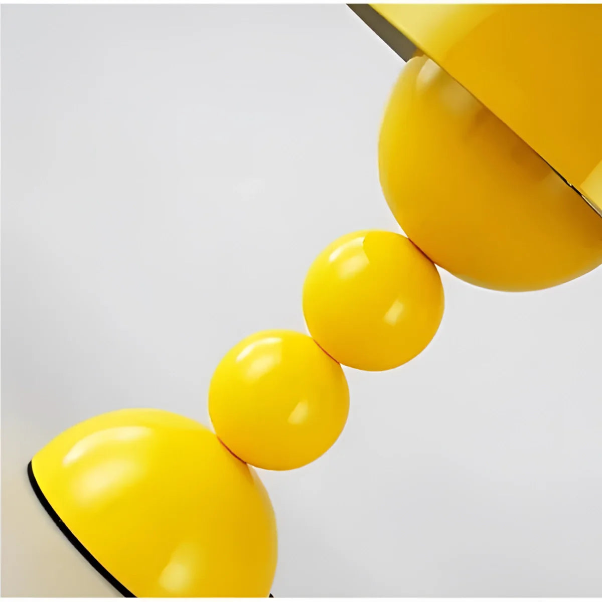 Yuki – Kreative Knospen-Tischlampe