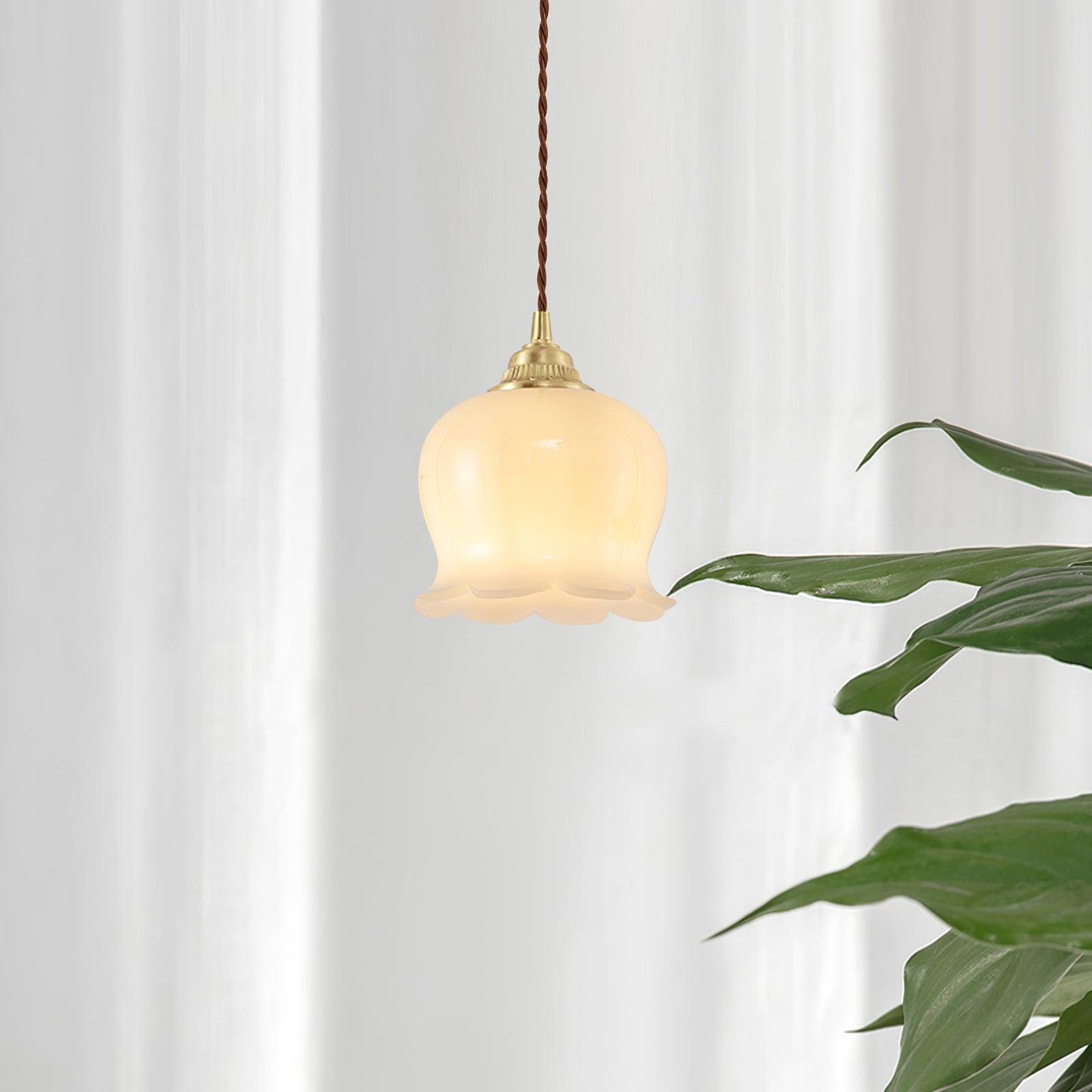 Odette – Französische Retro-Hängeleuchte Maiglöckchen-Design