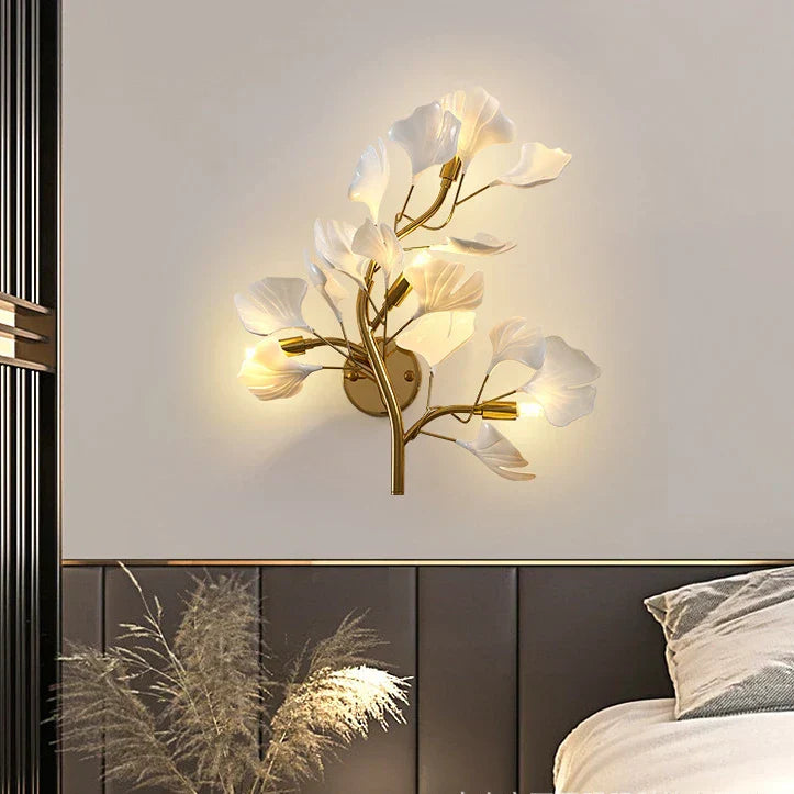 Freja – Blütenzweig-Wandlampe
