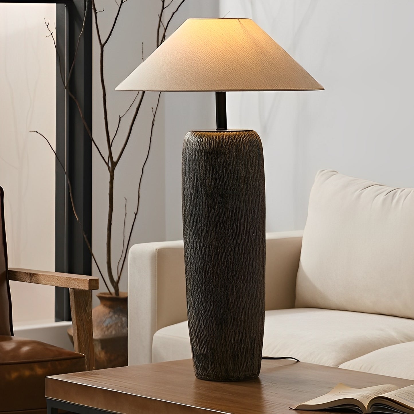 Winnie – Rustikale Stehlampe aus Holz mit Vintage-Charme