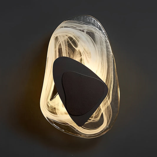 Nila – Moderne LED-Wandleuchte aus Glas: Schlichte Eleganz mit handgefertigtem Design