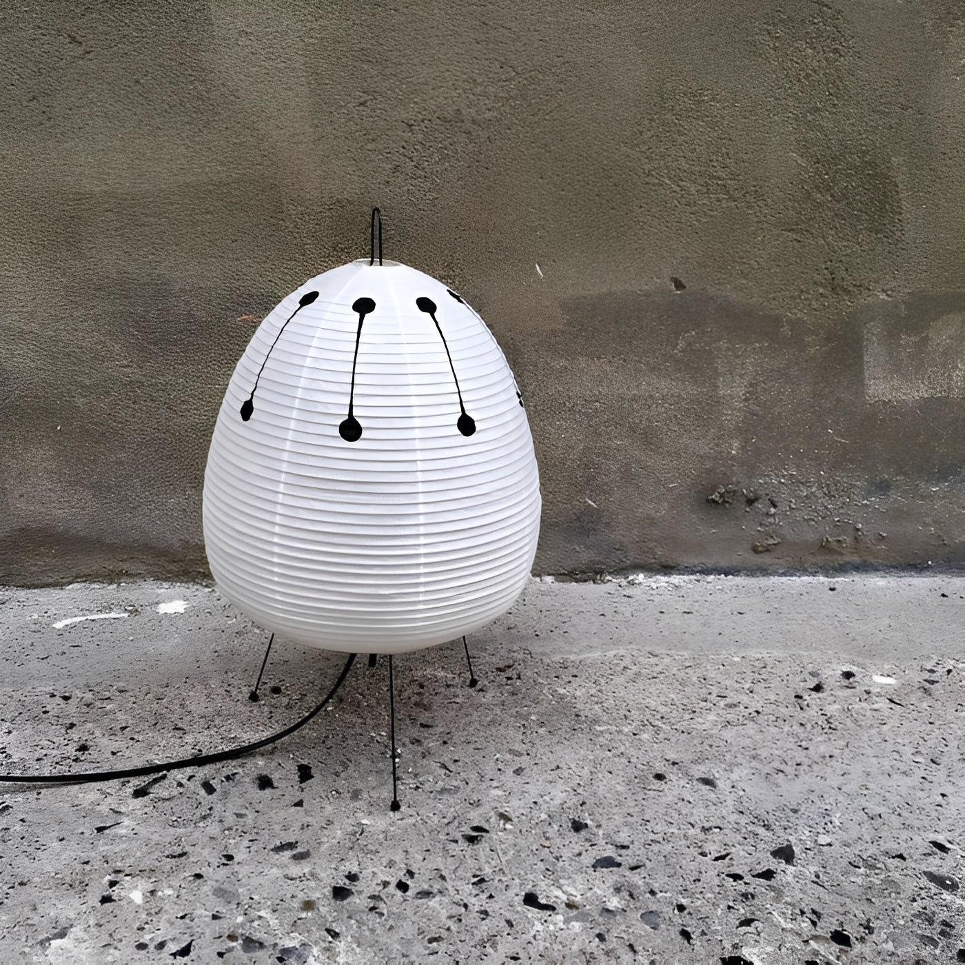 Aika – Japanische Reispapier Tischlampe