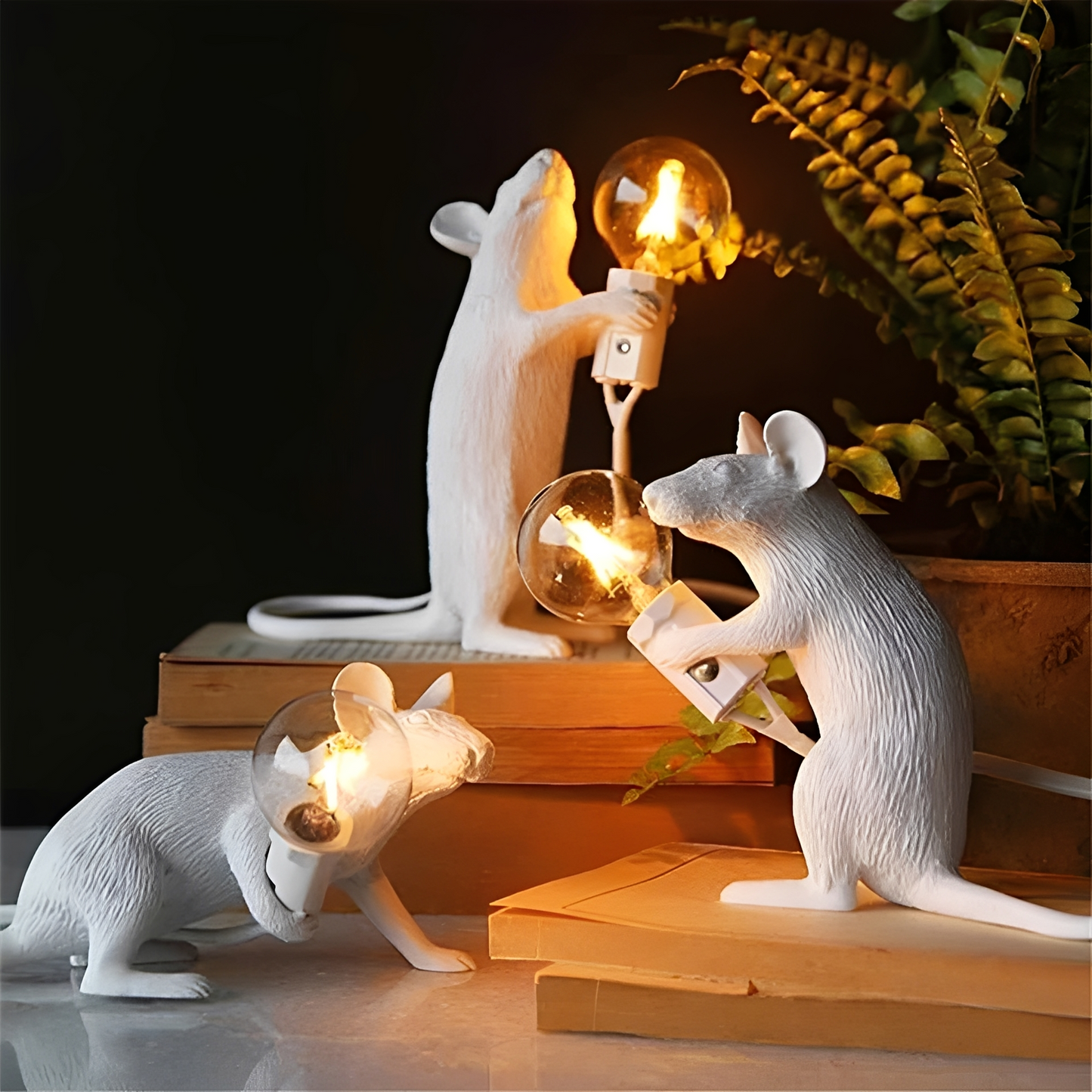 LumoMouse – Art-Déco-Tischlampe mit Mausfigur