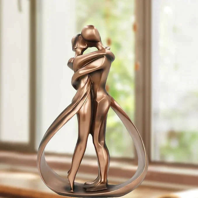 Nalaya – Liebespaar-Skulptur aus Harz