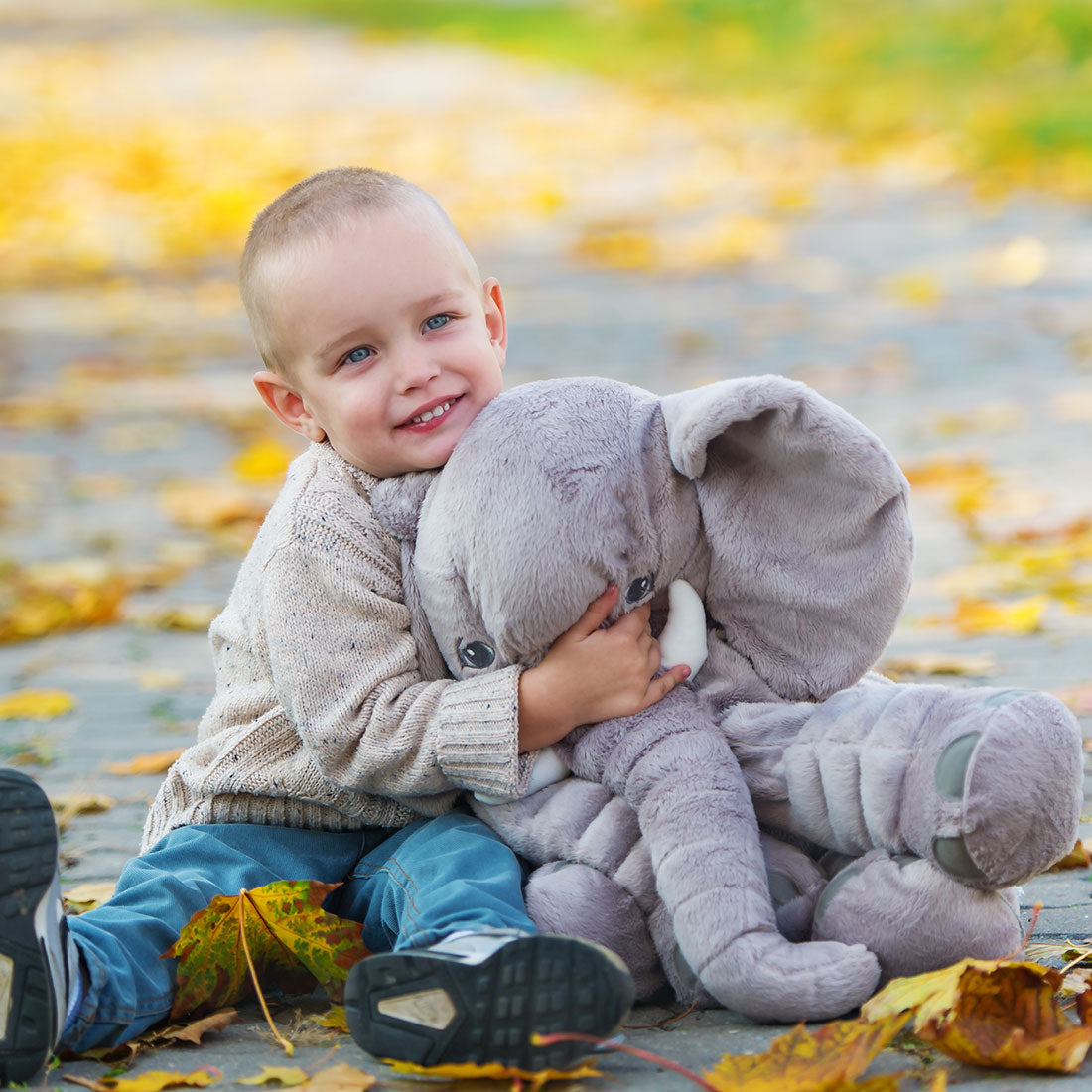 EleCuddle – Süßes Elefantenkissen zum Kuscheln & Dekorieren