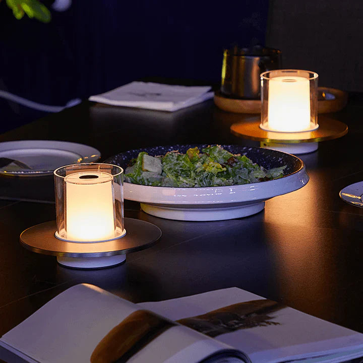 LumaGlow – Stilvolle LED-Kerze mit Induktionssteuerung und flammenlosem Licht