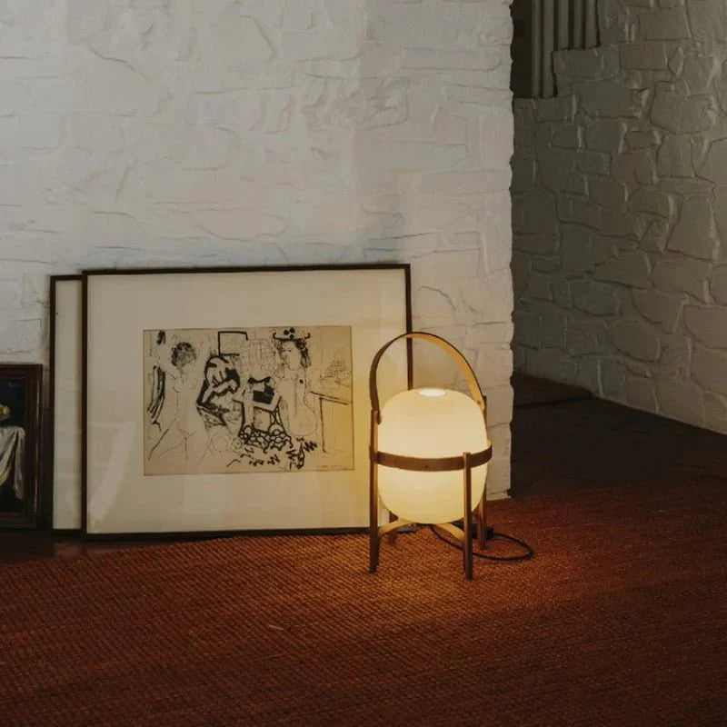 ZenLeuchte – Schlichte Tischlampe im japanisch-nordischen Cesta-Look