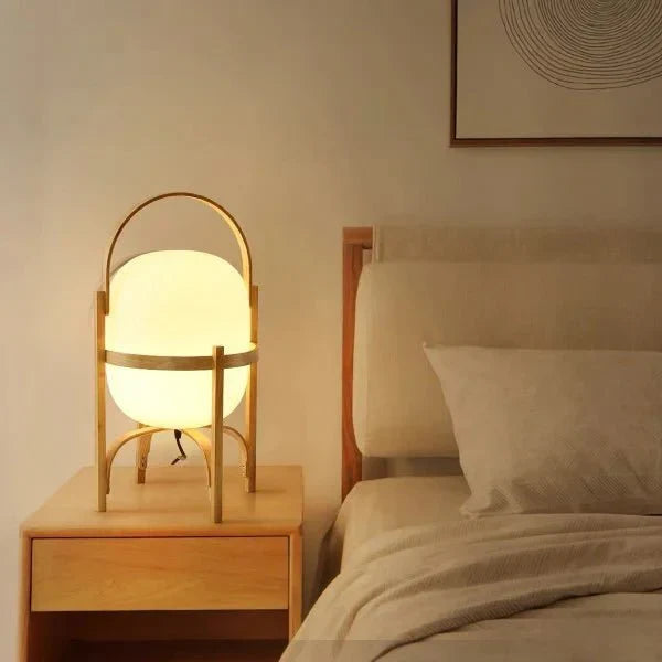 ZenLeuchte – Schlichte Tischlampe im japanisch-nordischen Cesta-Look