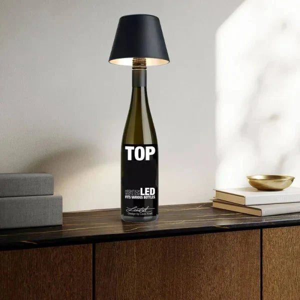 Lumira – Wiederaufladbare Tischlampe im Weinflaschenstil mit USB