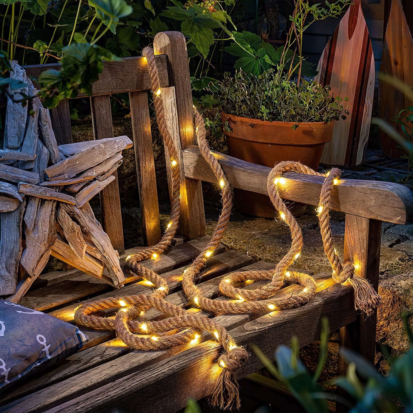 Elias – Verzauberte Seil-Lampe im Rustikal-Stil