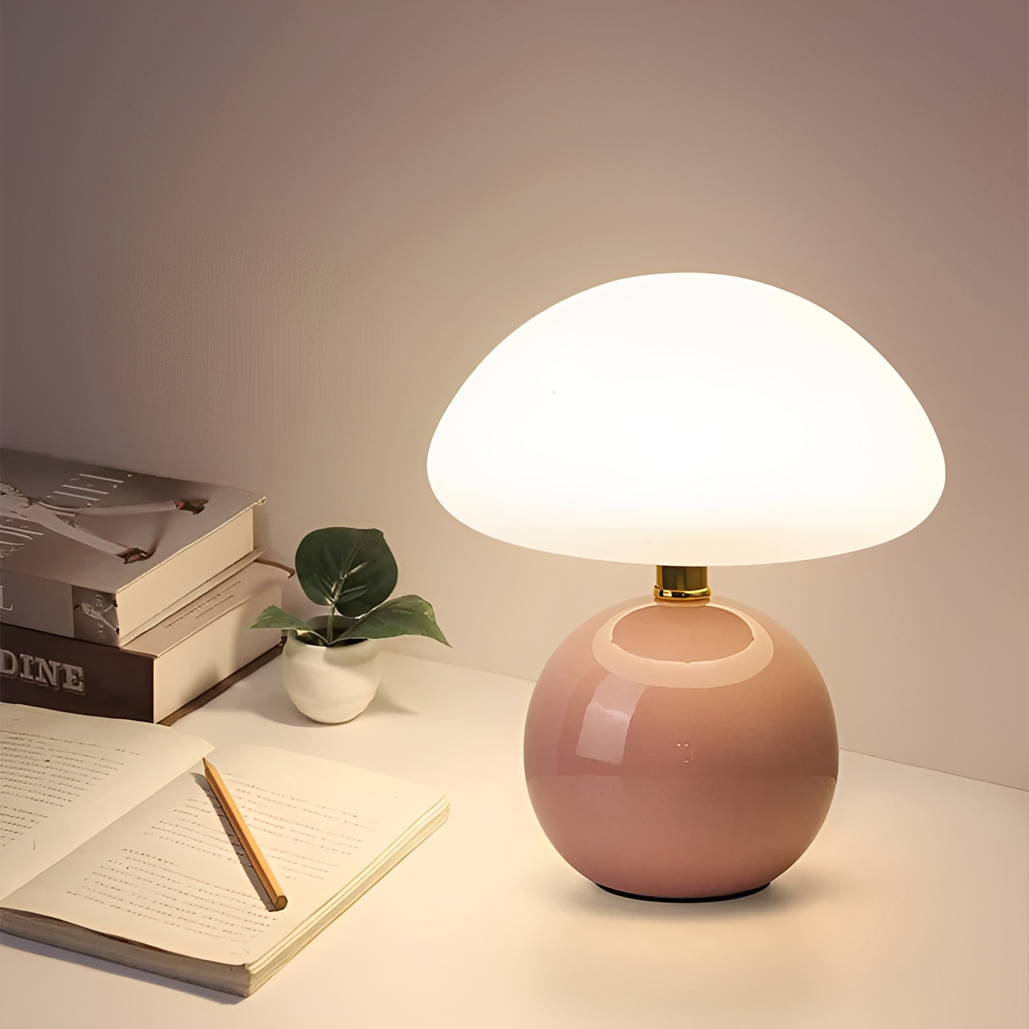 Nelly – Moderne Pilz-Tischlampe im Frost-Design