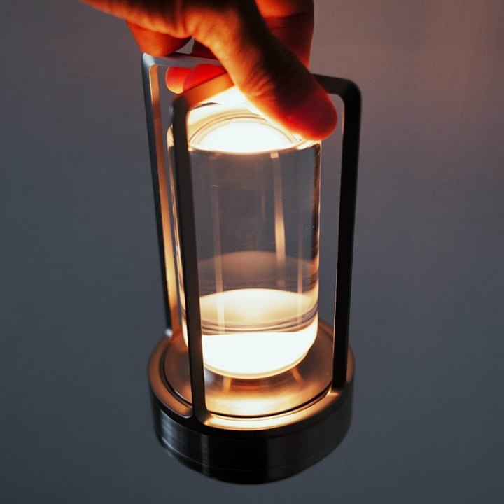 GlowNest – Kabellose Kristalllaterne mit sanftem LED-Schimmer