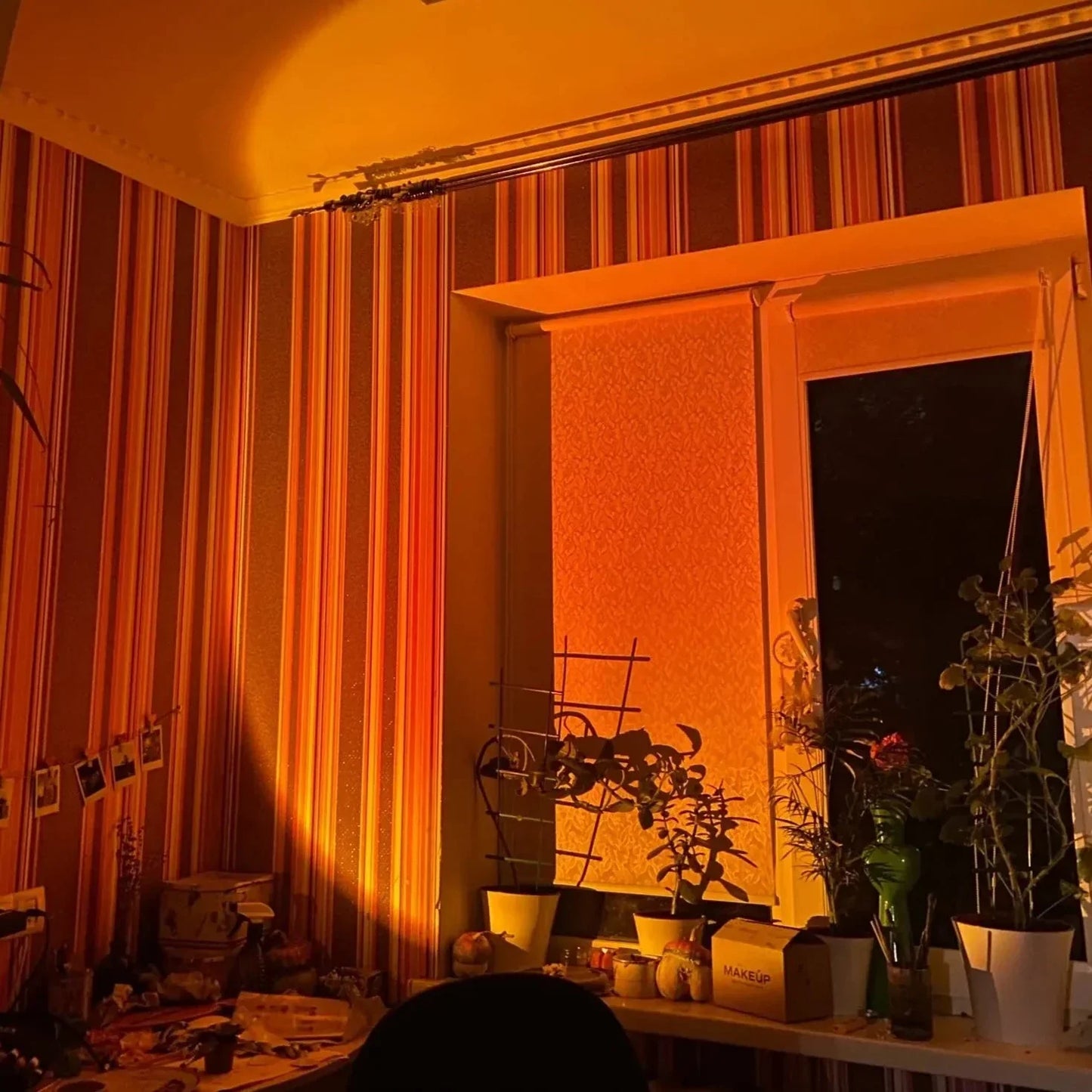 SunAura – LED-Projektor für Sonnenuntergangsstimmung in 15 Farben