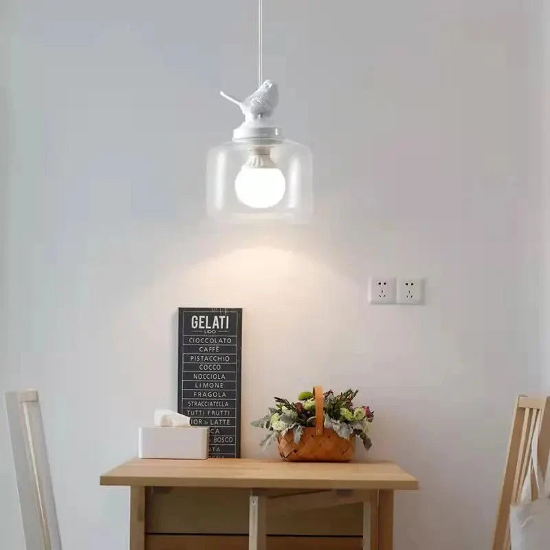 Liora – Glas-Hängelampe mit Vogelmotiv