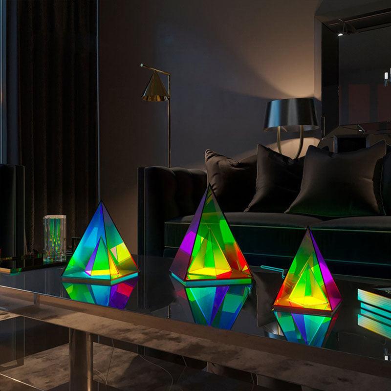 MirrorGlow – LED-Lichtwürfel mit unendlichem Spiegeleffekt
