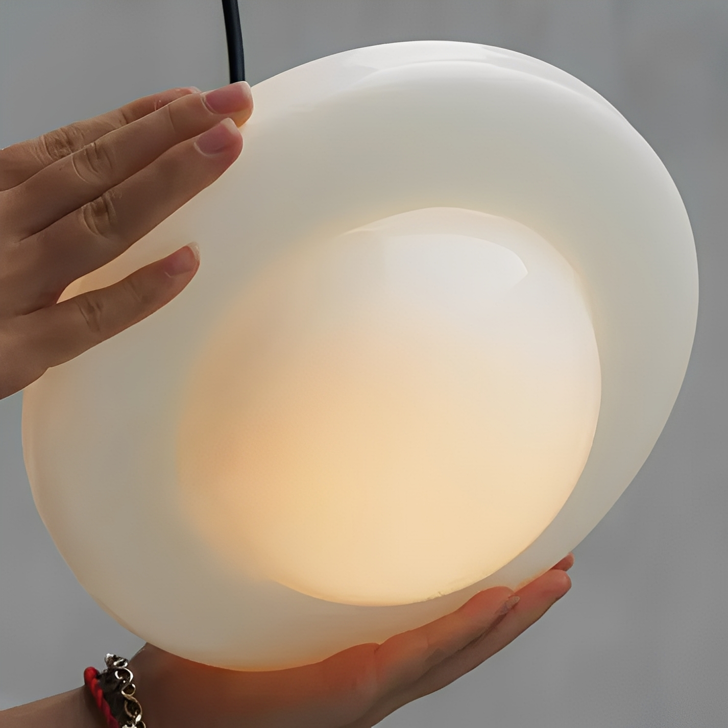 Arvida – Retro Industrieller Glas-Kronleuchter
