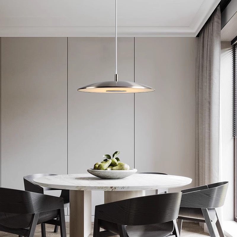 Inari – Minimalistische Bauhaus-Deckenlampe