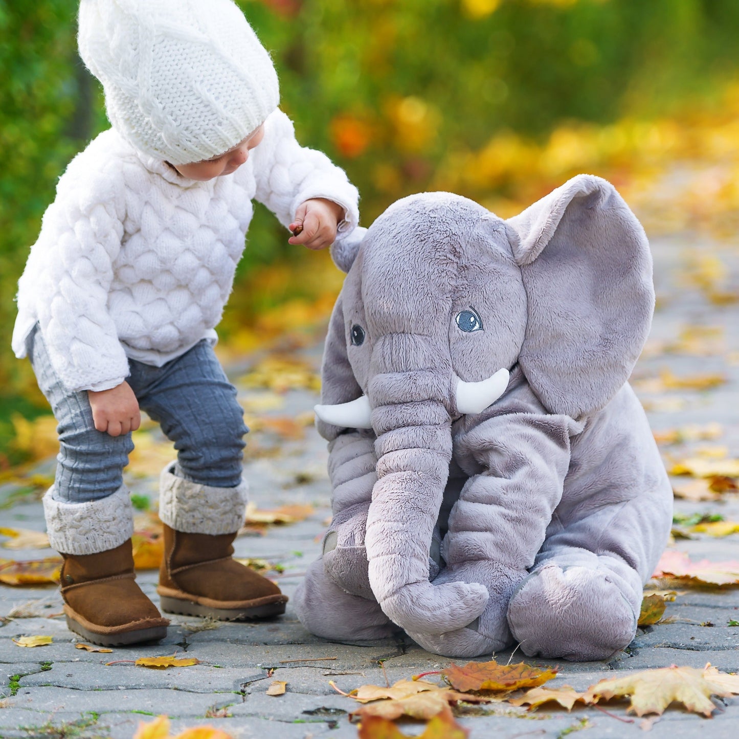 EleCuddle – Süßes Elefantenkissen zum Kuscheln & Dekorieren