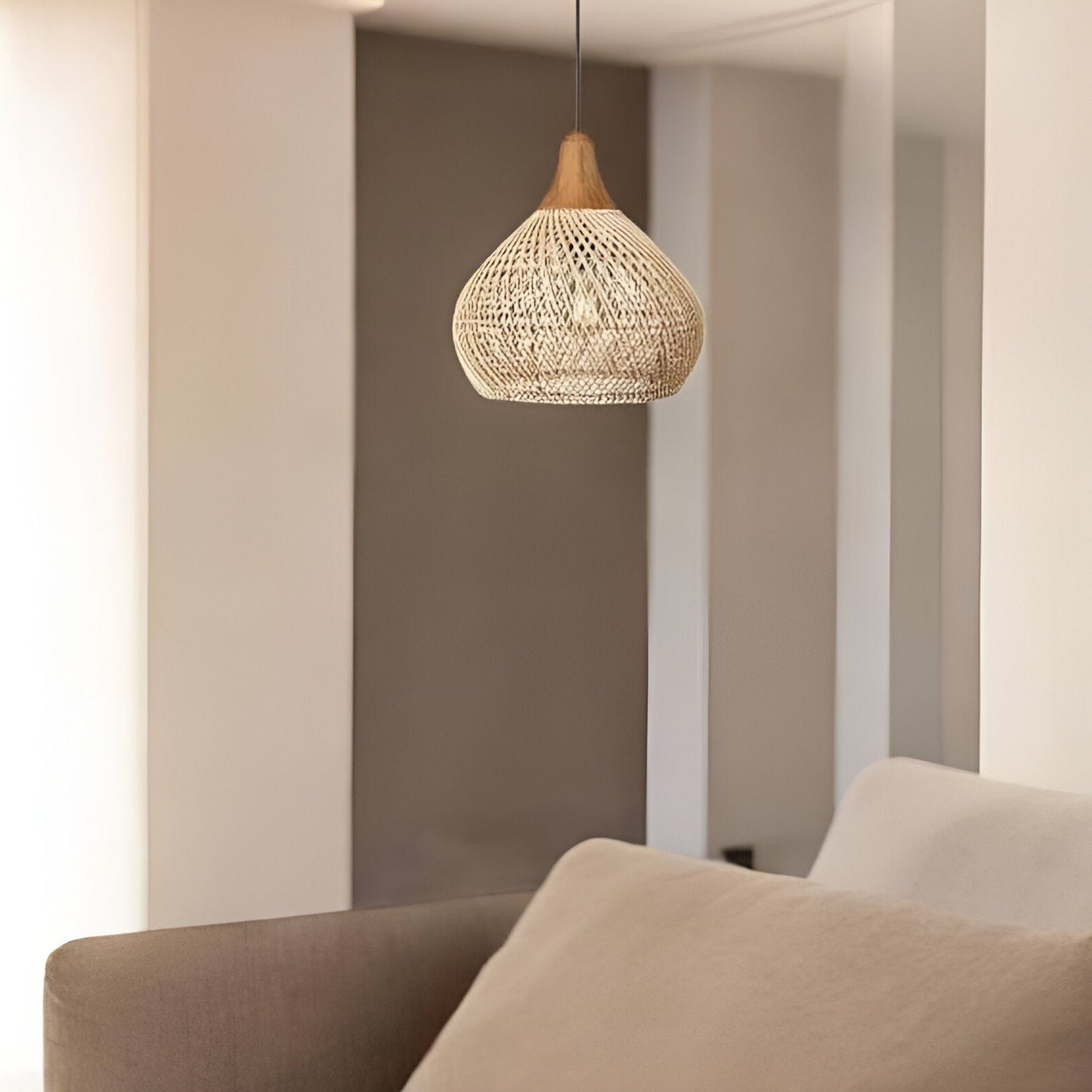 Yuji – Boho Rattan Hängeleuchte