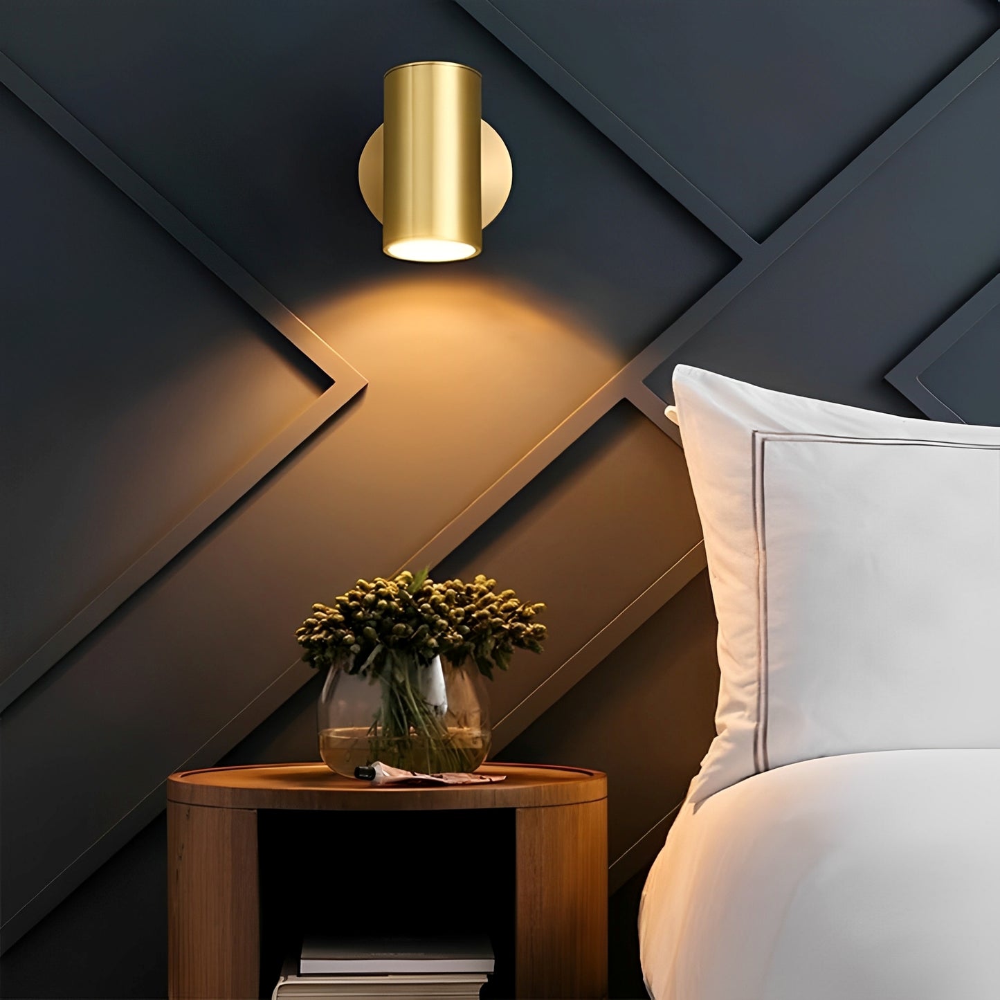 Lina – Verstellbare Wandleuchte mit Schwenkarm im modernen Design
