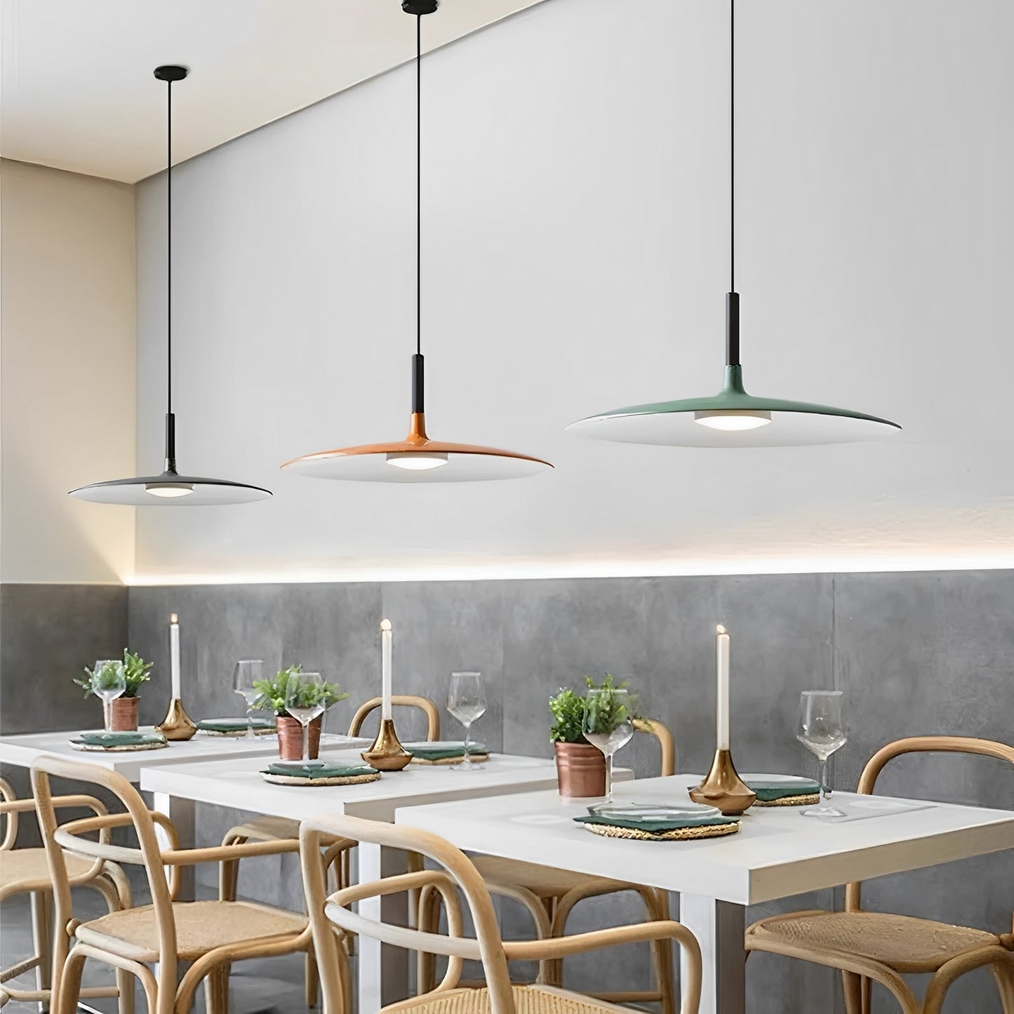 Zira – Moderne Luxus-Hängelampe in UFO-Form