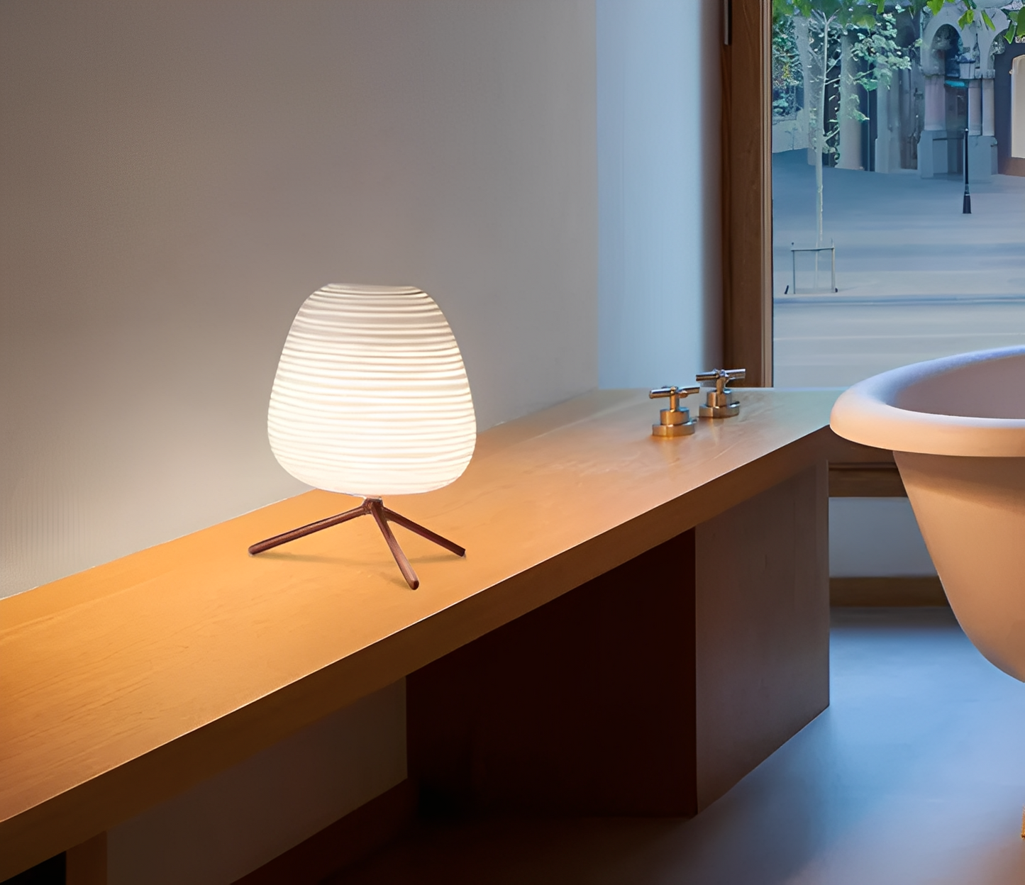 Leona – Moderne Glas Nachttischlampe
