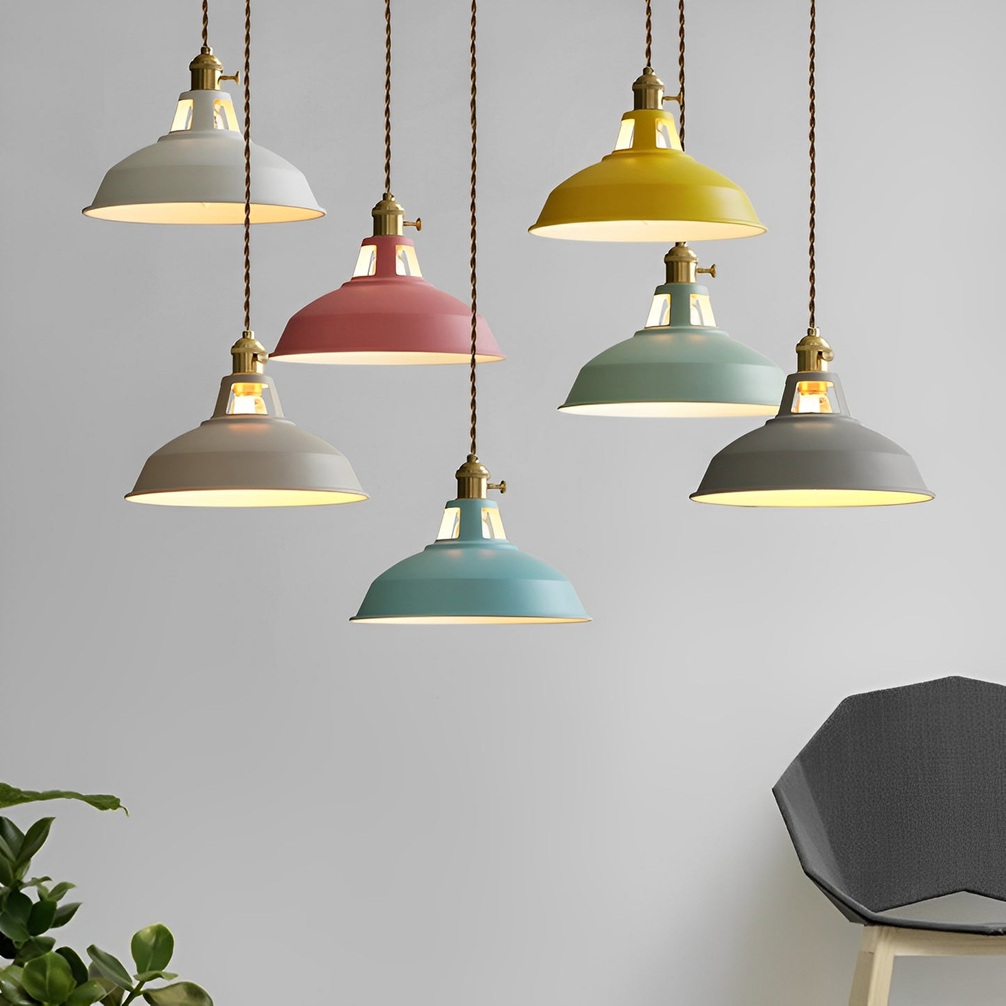Mella – Industrie-Pendelleuchte im Macaron-Design aus Metall