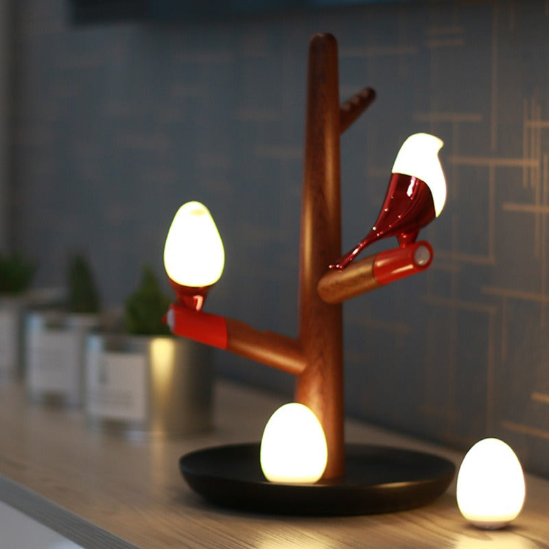 Avril – Kreative Magnetische Atmosphärenlampe