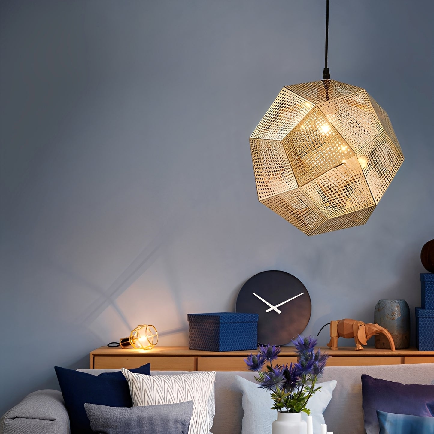 Celeste – Geometrische Pendelleuchte mit Gitterstruktur