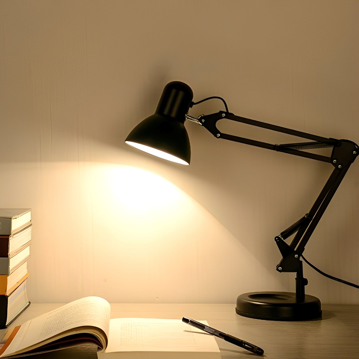 Nerea – Verstellbare LED-Schreibtischlampe