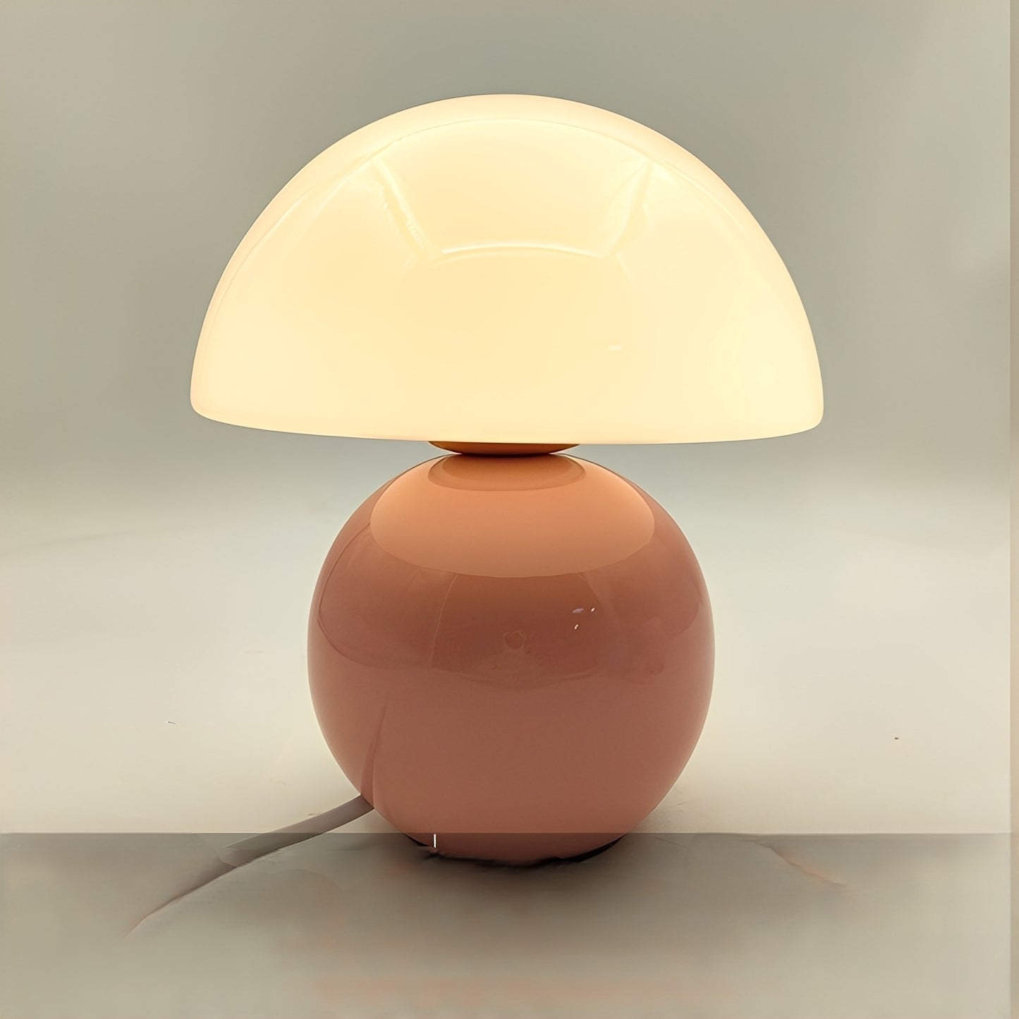 Mira – Nordische Keramik-Tischlampe