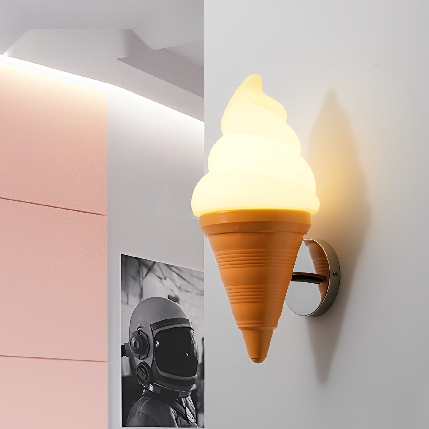 Gelato – Wandleuchte im Eiscreme-Design für verspielte Wohnakzente