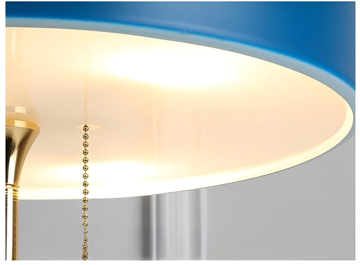Isla – Moderne Nachttischlampe