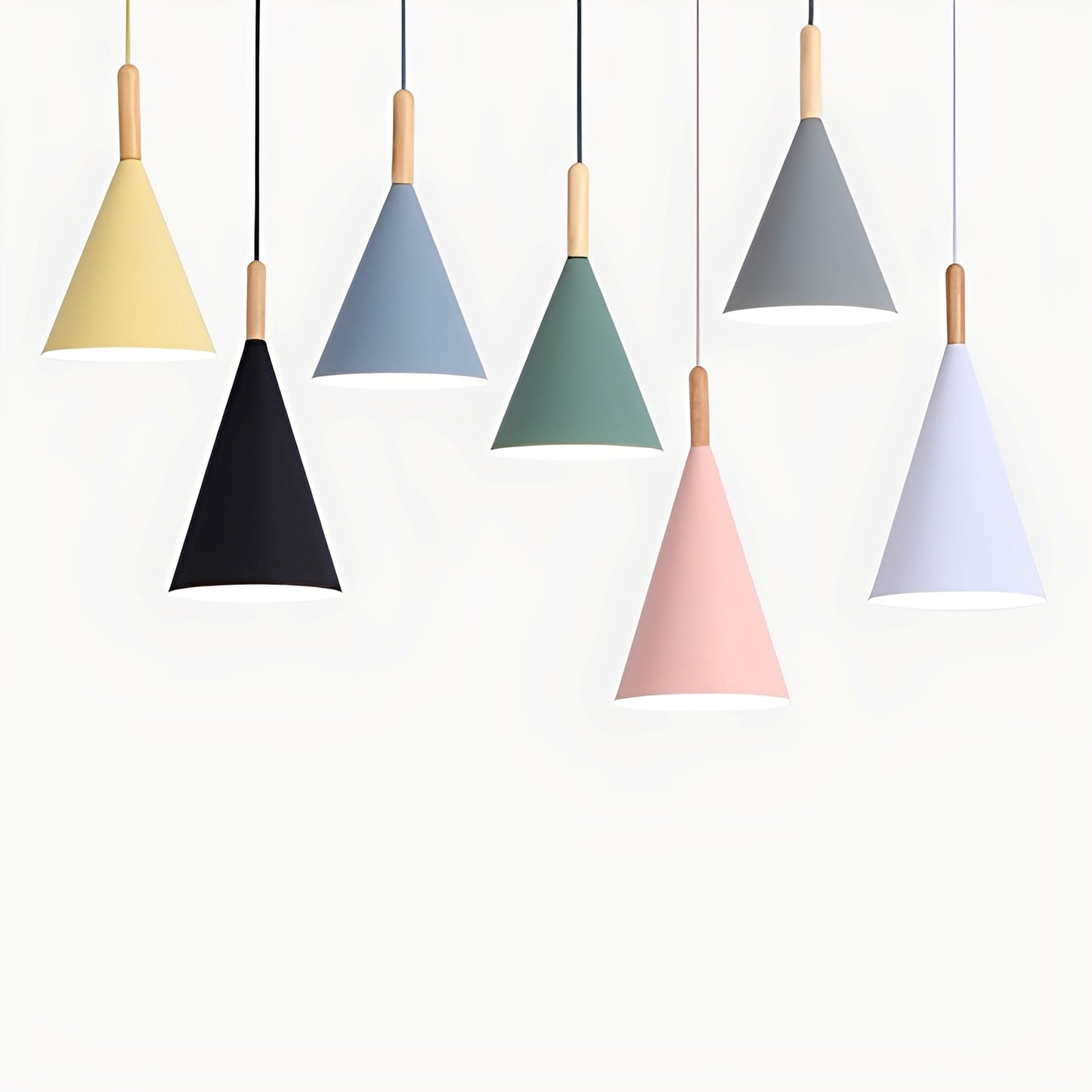 Livia – Lebendiger Macaron-Kronleuchter