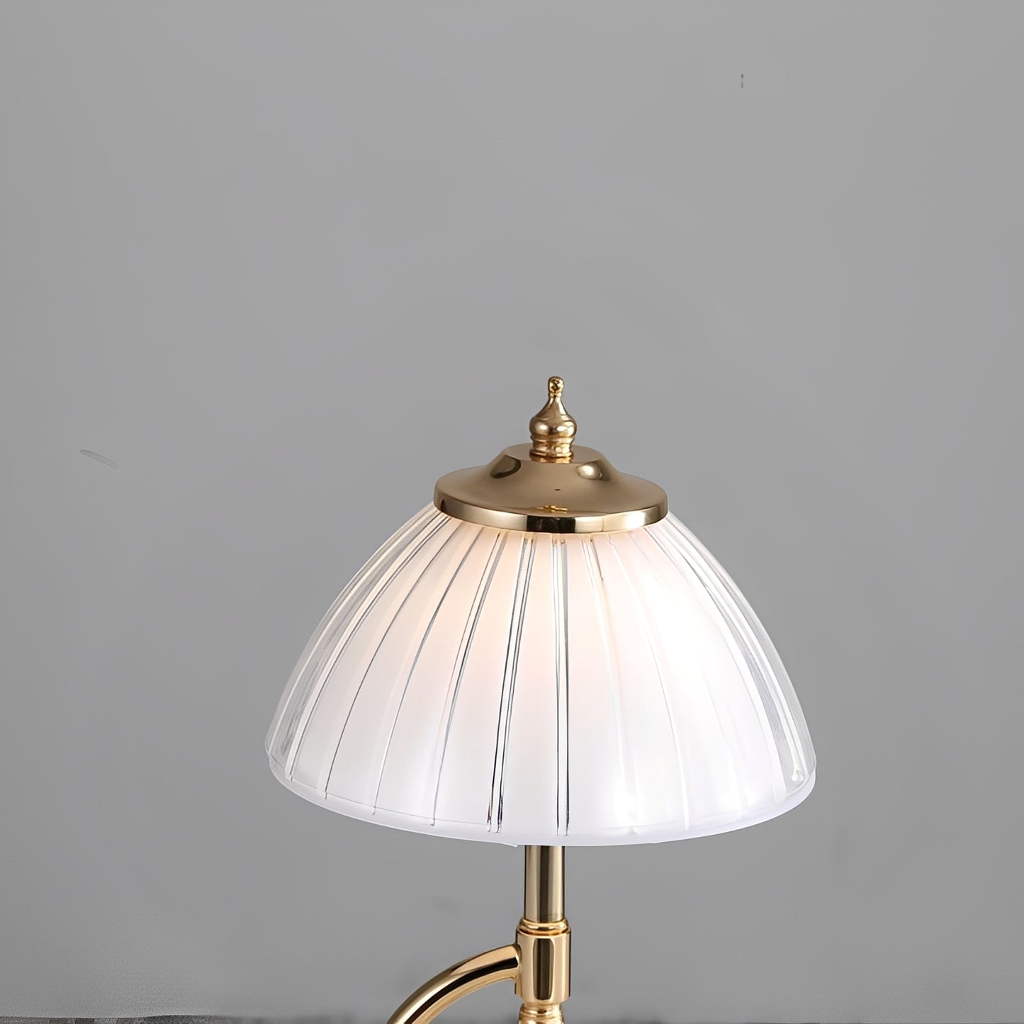 Nolan – Moderne Tischlampe