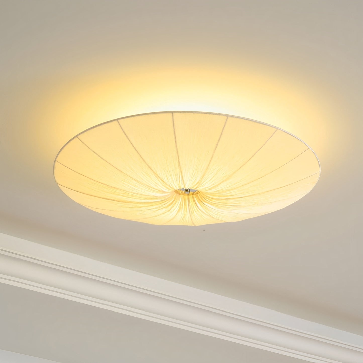Aiko – Japanischer Stoff-Kronleuchter in Beige