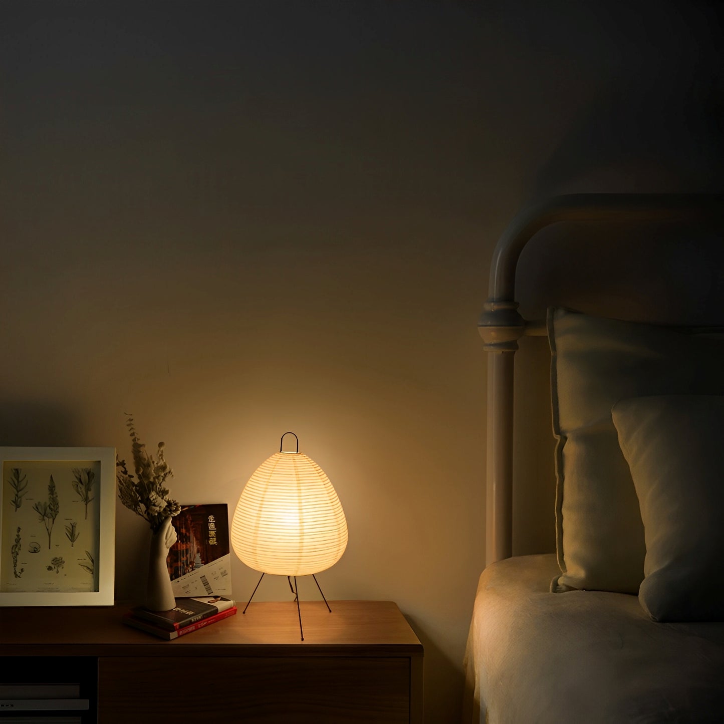 Suki – Japanische Tischlampe mit Reispapier-Schirm
