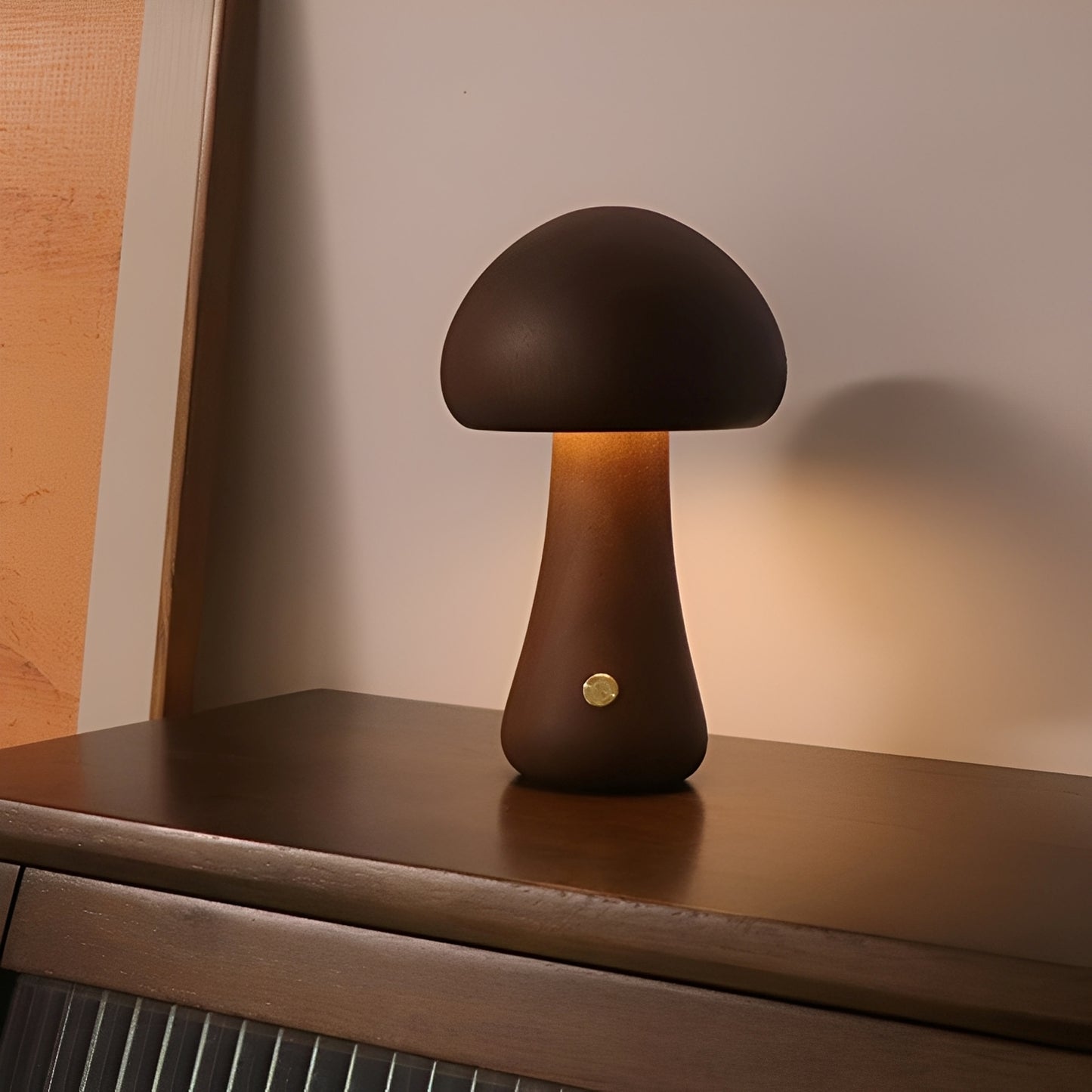 Toshi – Niedliche Holz-Pilz-LED-Nachtlampe