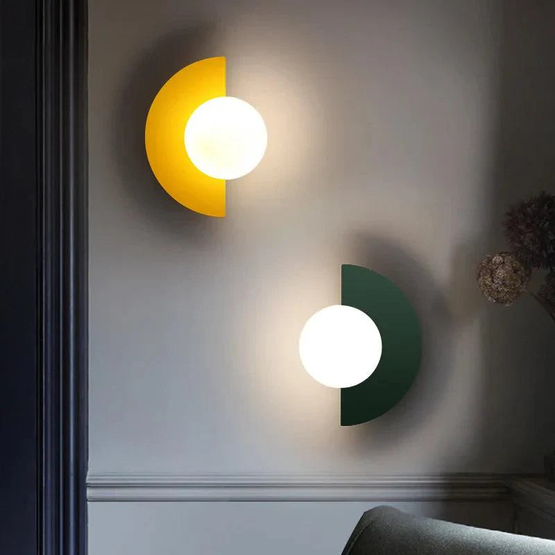 Nordische Mondwandlampe