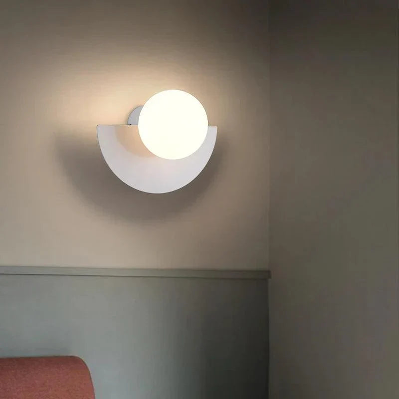 Nordische Mondwandlampe