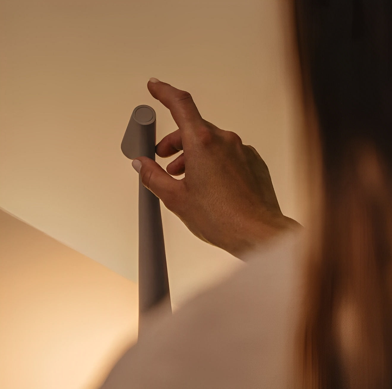 Luma – Kabellose LED Tischlampe im skandinavischen Stil