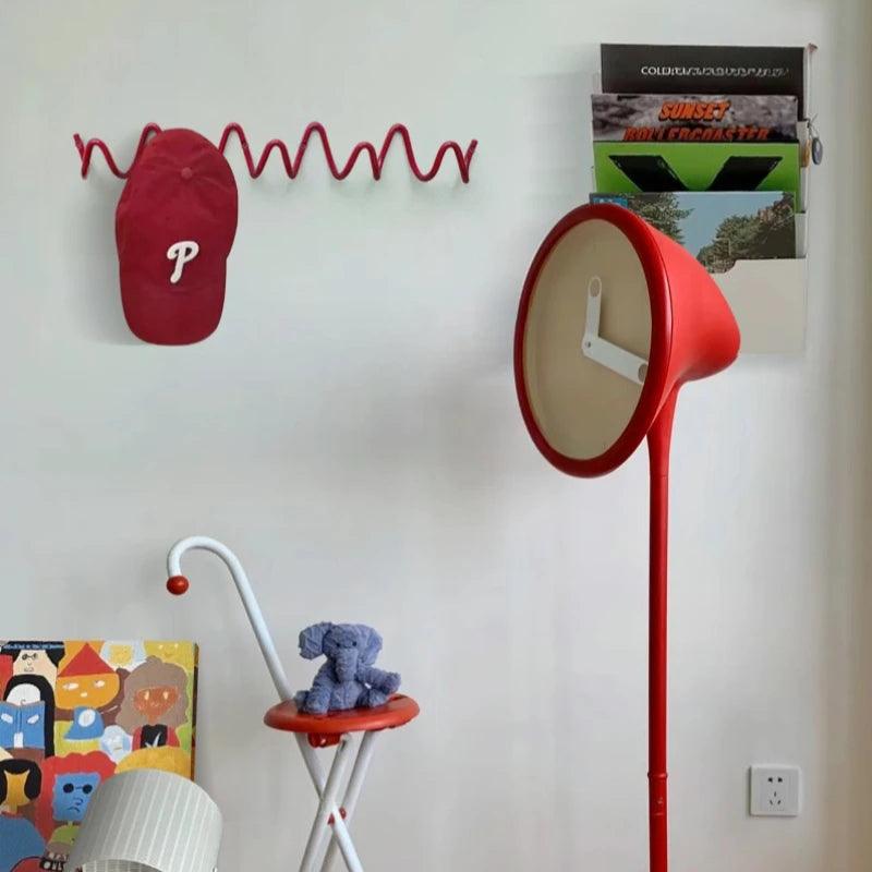 Miro – Moderner Wellen-Kleiderhaken aus Eisen