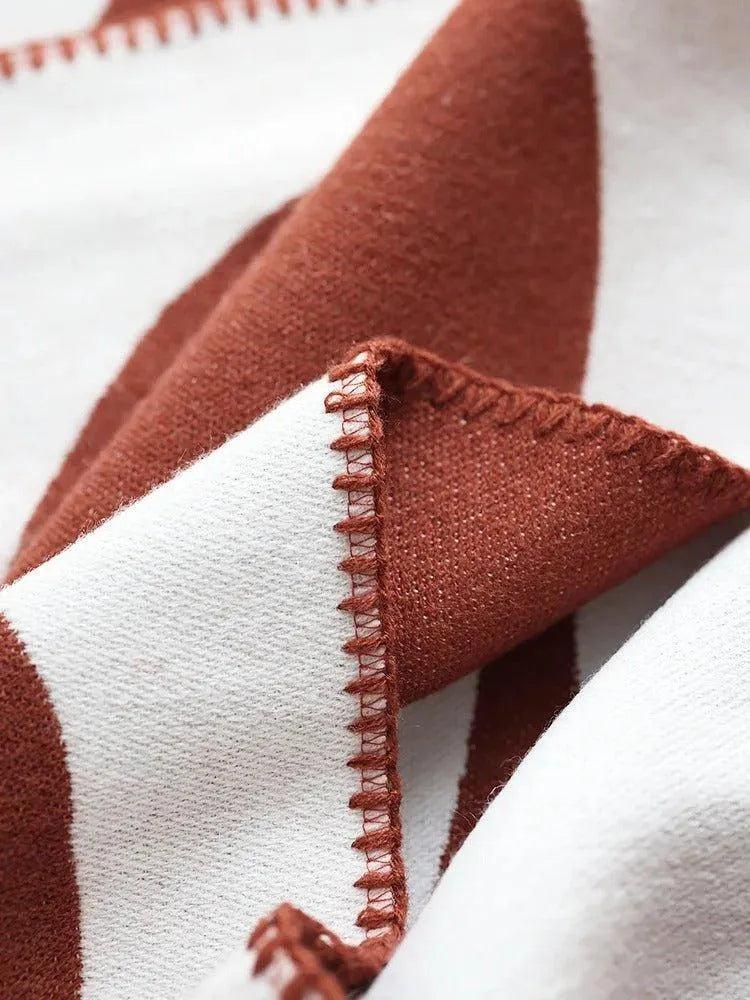 Akemi – Jacquard-Cashmere-Decke