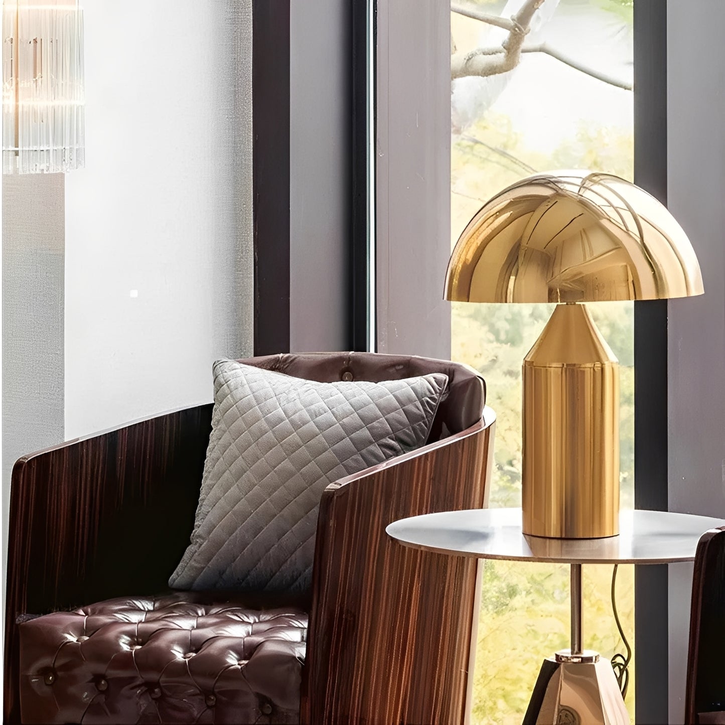 Keiko – Elegante Metall-Tischlampe in Pilzform