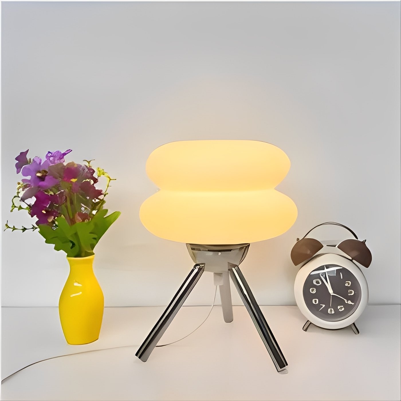 Yaren – Glas Tischlampe im Burger-Design